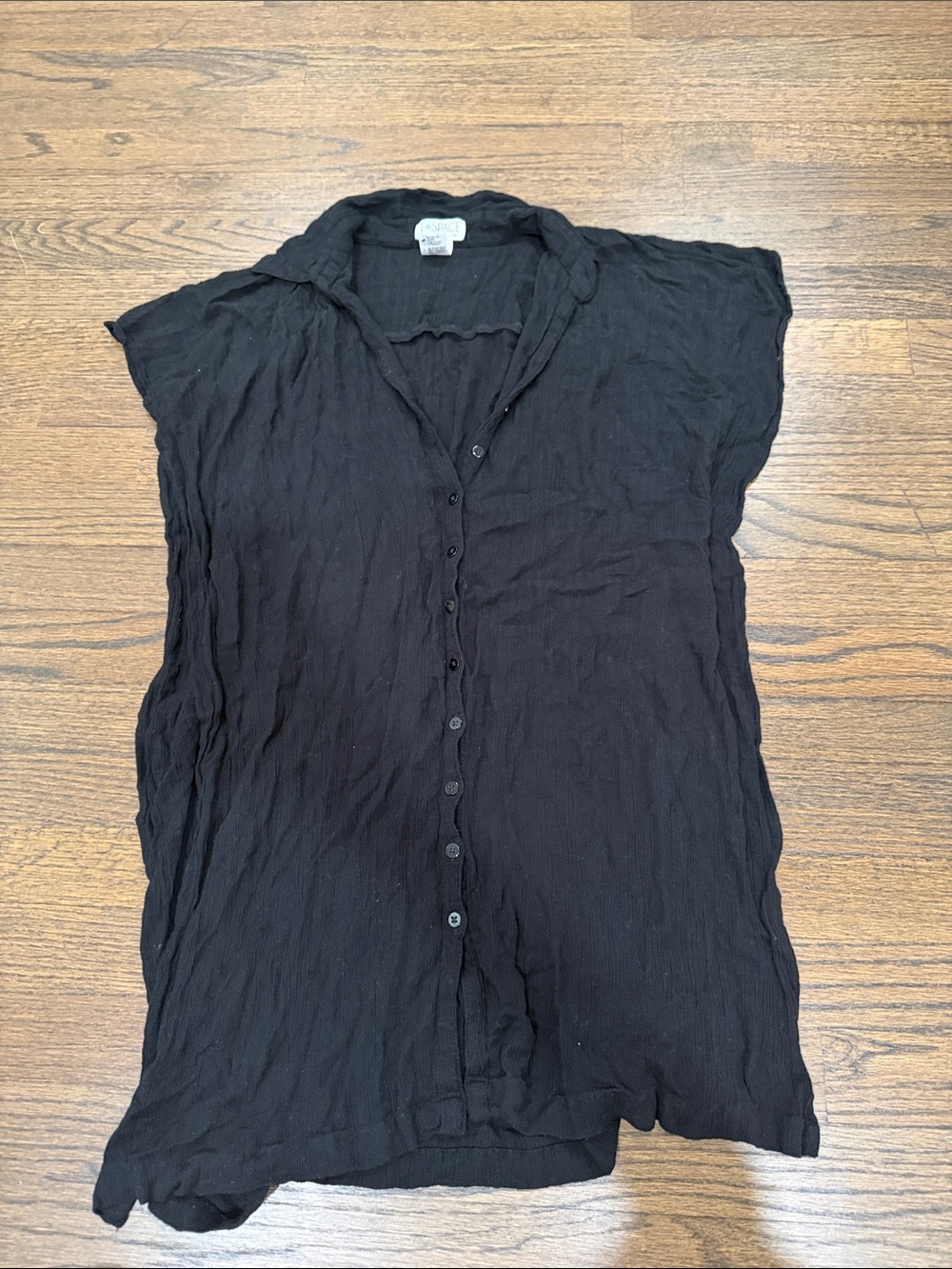l*space Black Lightweight Button-Front Women's coverup